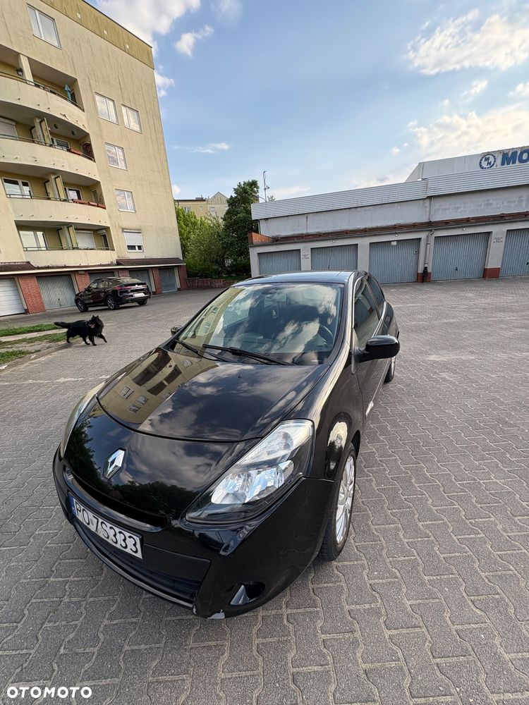 Renault Clio 1.5 dCi ESP Initiale - 5