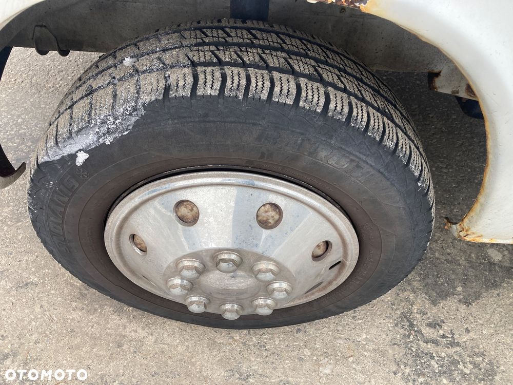 Mercedes-Benz 616 - 17