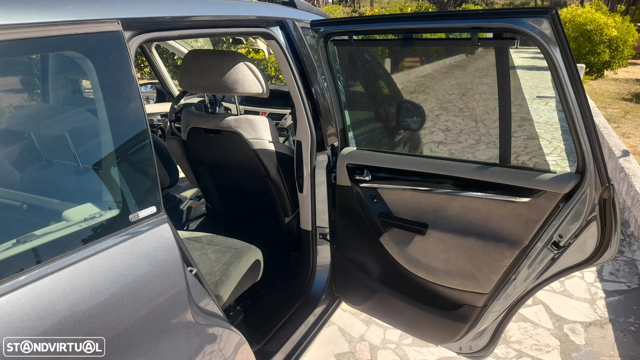 Citroën C4 Grand Picasso 1.6 HDi Exclusive CMP6 - 37