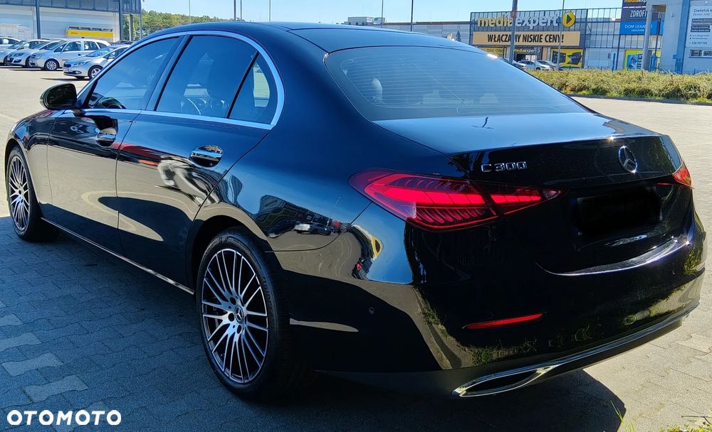 Mercedes-Benz Klasa C 300 9G-TRONIC Avantgarde - 10