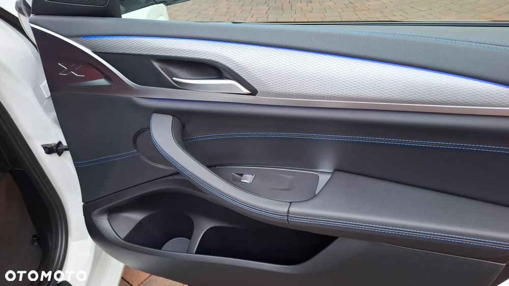 BMW X4 xDrive20d M Sport X sport - 12