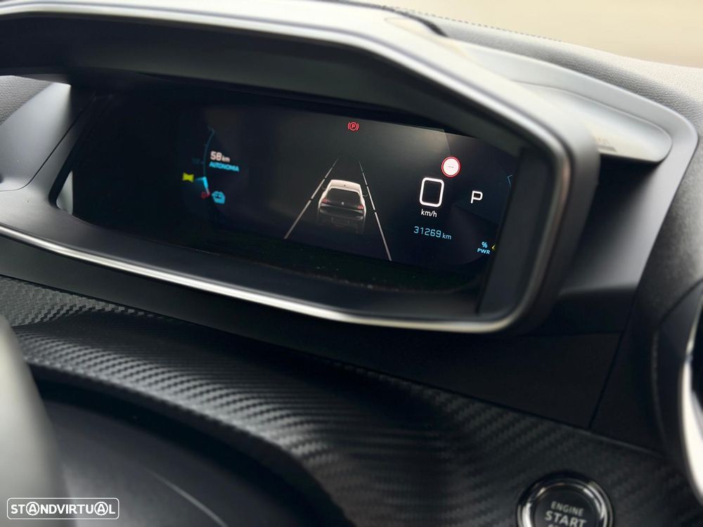 Peugeot e-208 GT - 36