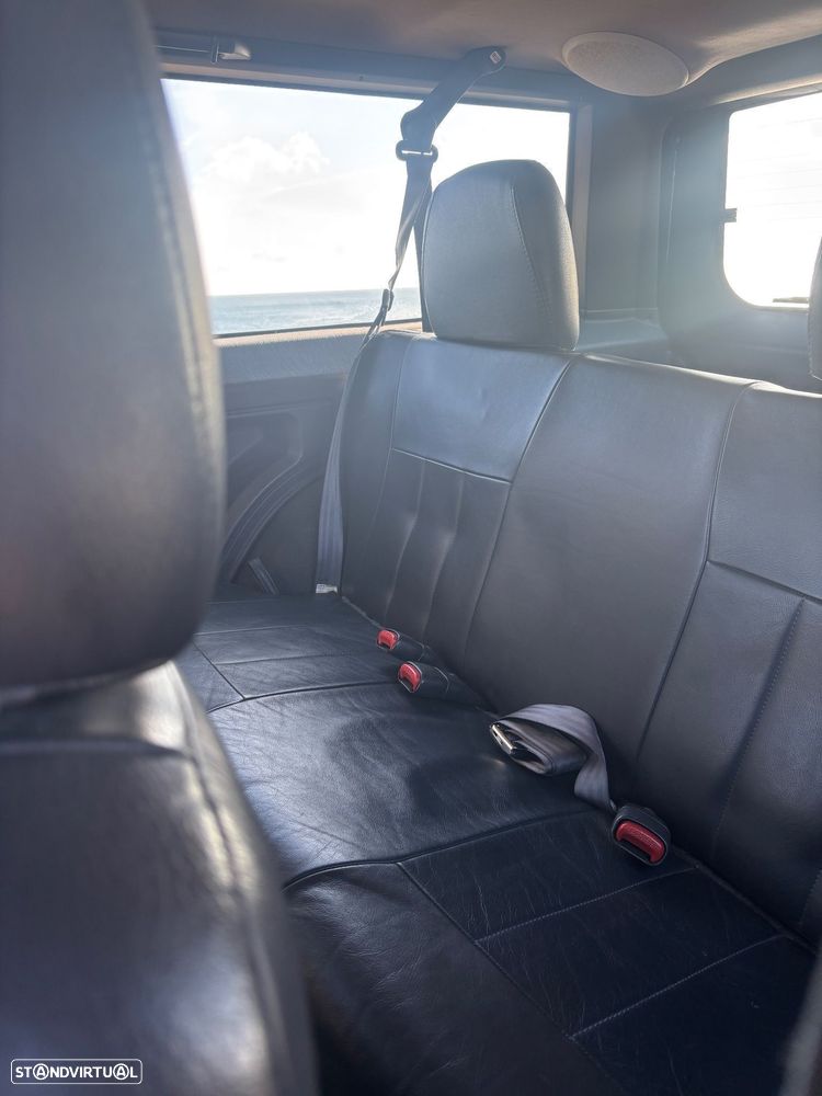 Jeep Cherokee 2.5 TD Base - 32