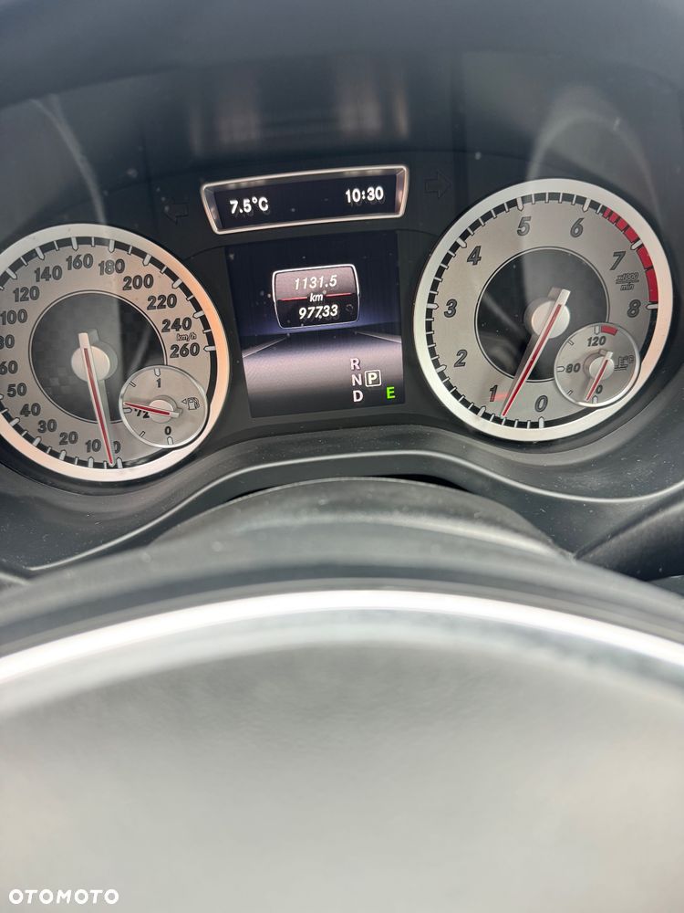 Mercedes-Benz Klasa A 180 (BlueEFFICIENCY) 7G-DCT Urban - 15