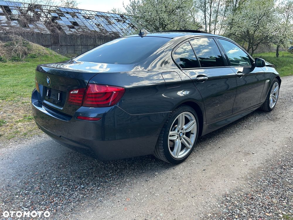 BMW Seria 5 530d xDrive Sport-Aut - 2