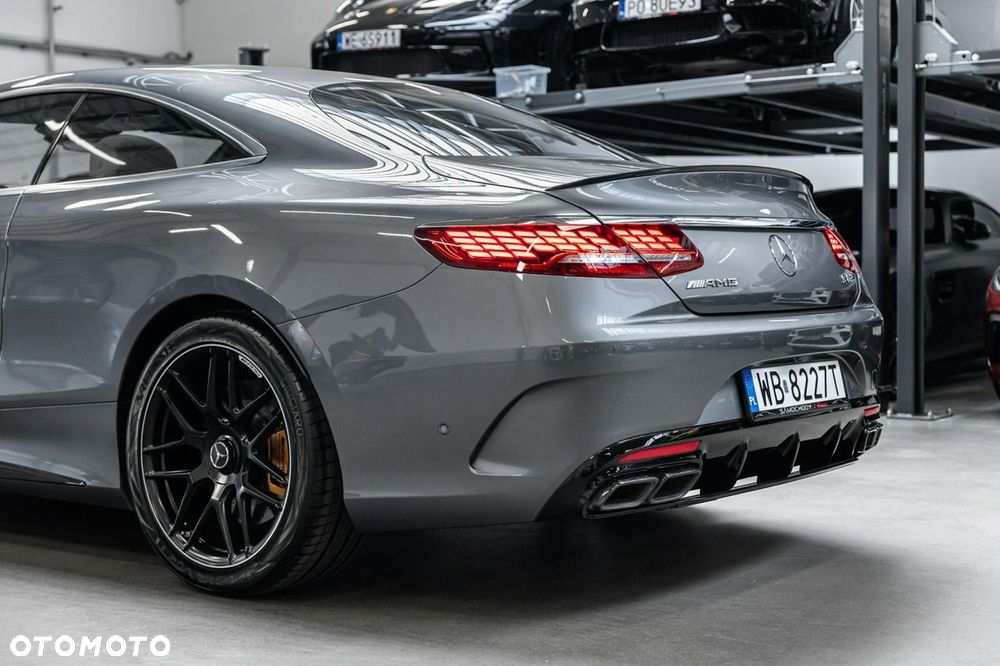 Mercedes-Benz Klasa S AMG 63 4-Matic+ 9G-TRONIC - 18