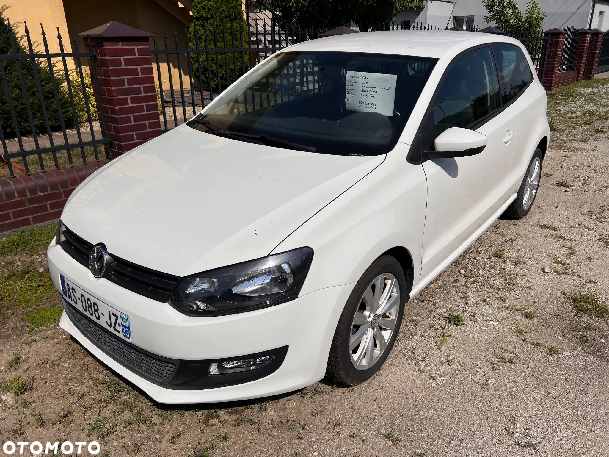 Volkswagen Polo - 1