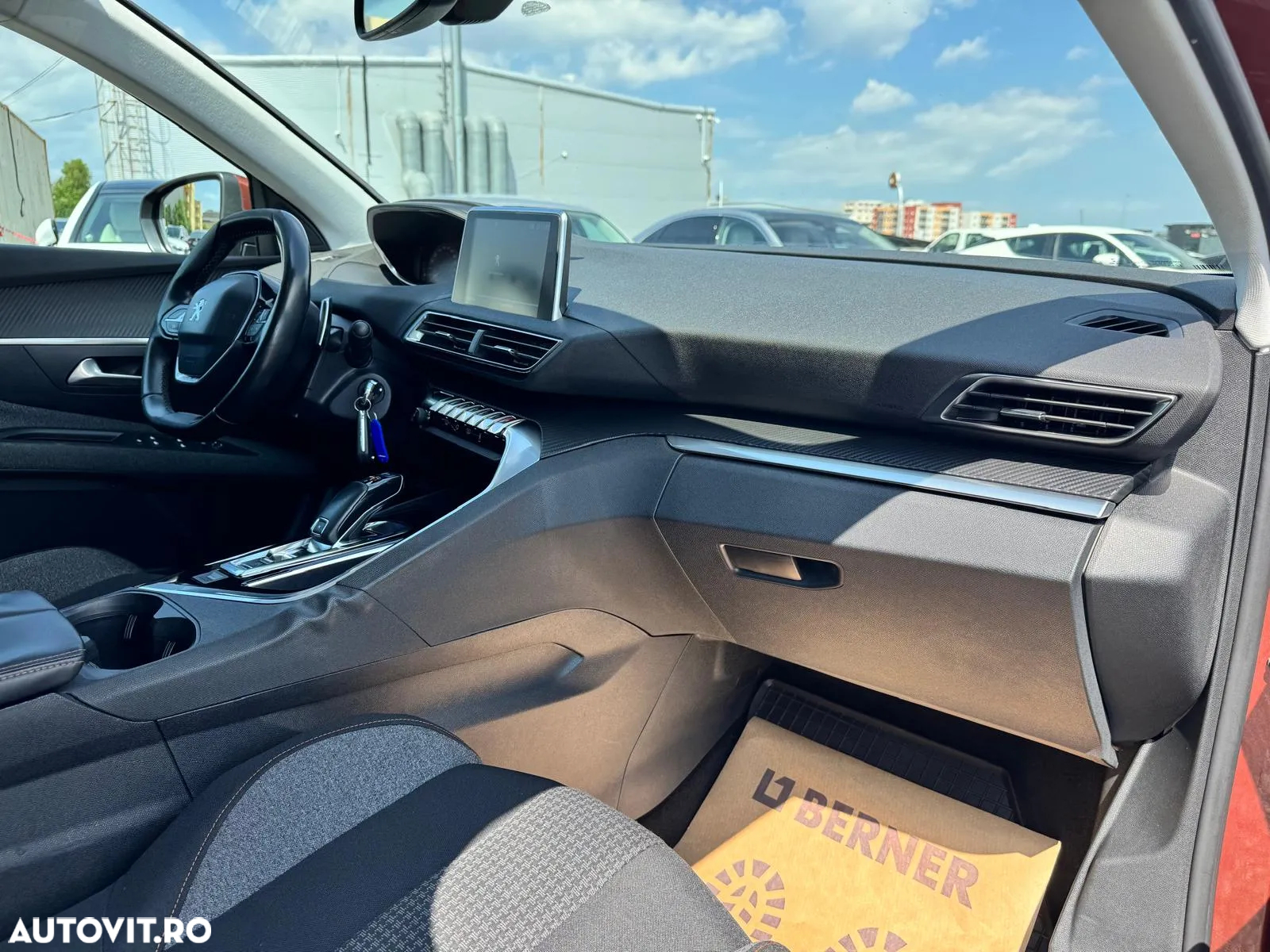 Peugeot 3008 - 11