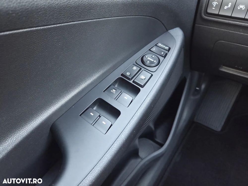 Hyundai Tucson 2.0 CRDI 4WD 6MT Style - 20