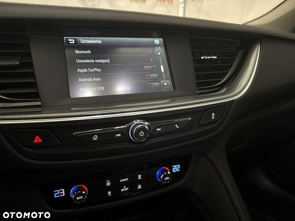 Opel Insignia - 28