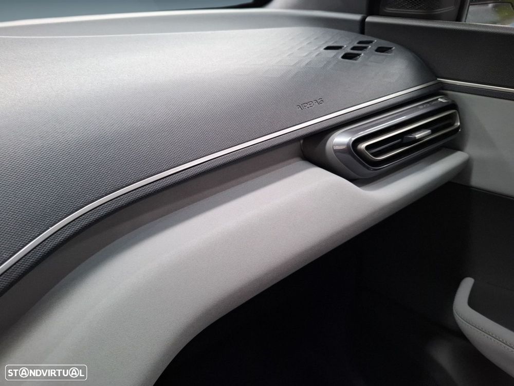 BYD Dolphin Surf 43.2 kWh Comfort - 22