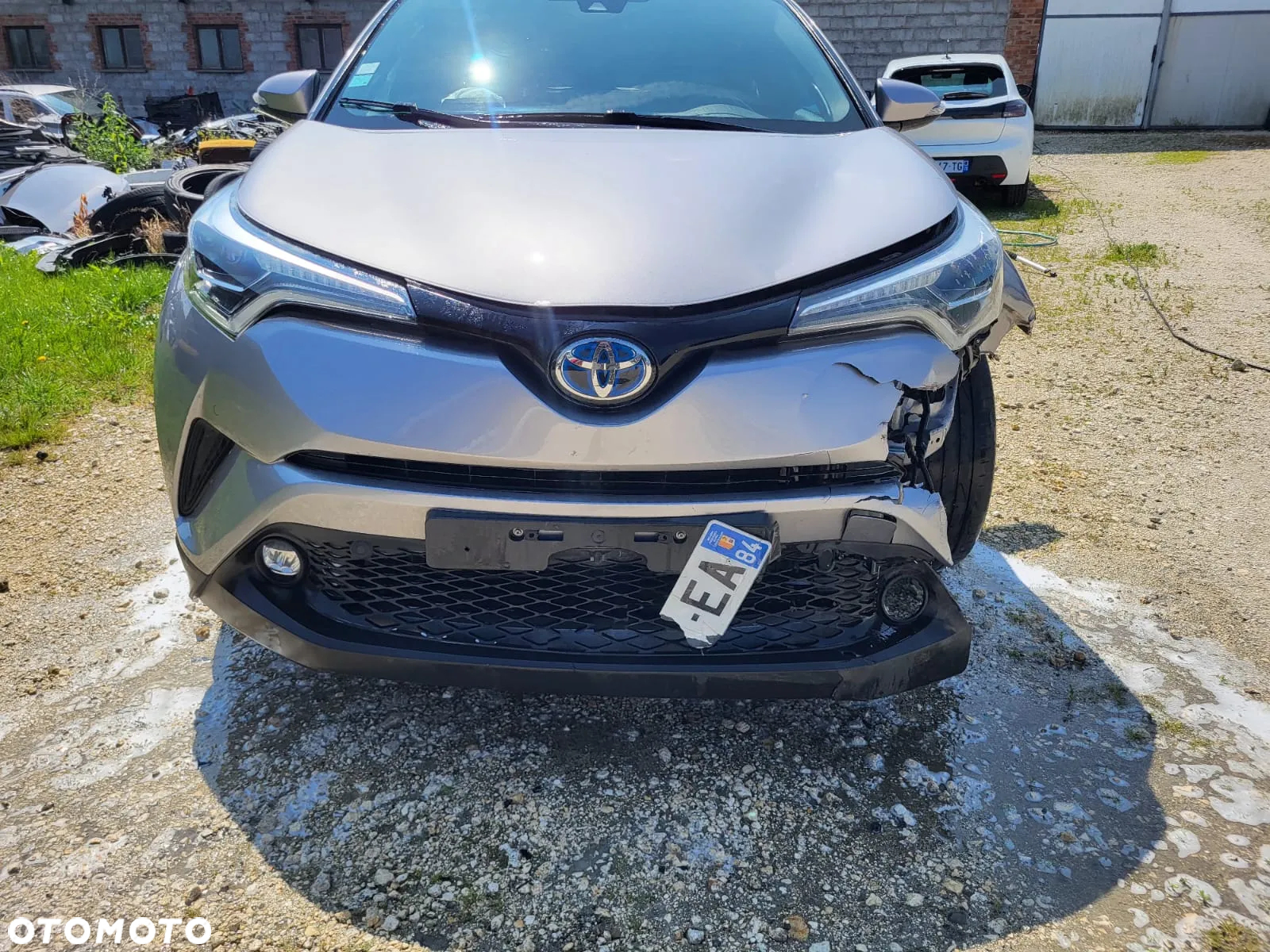 Toyota C-HR - 4