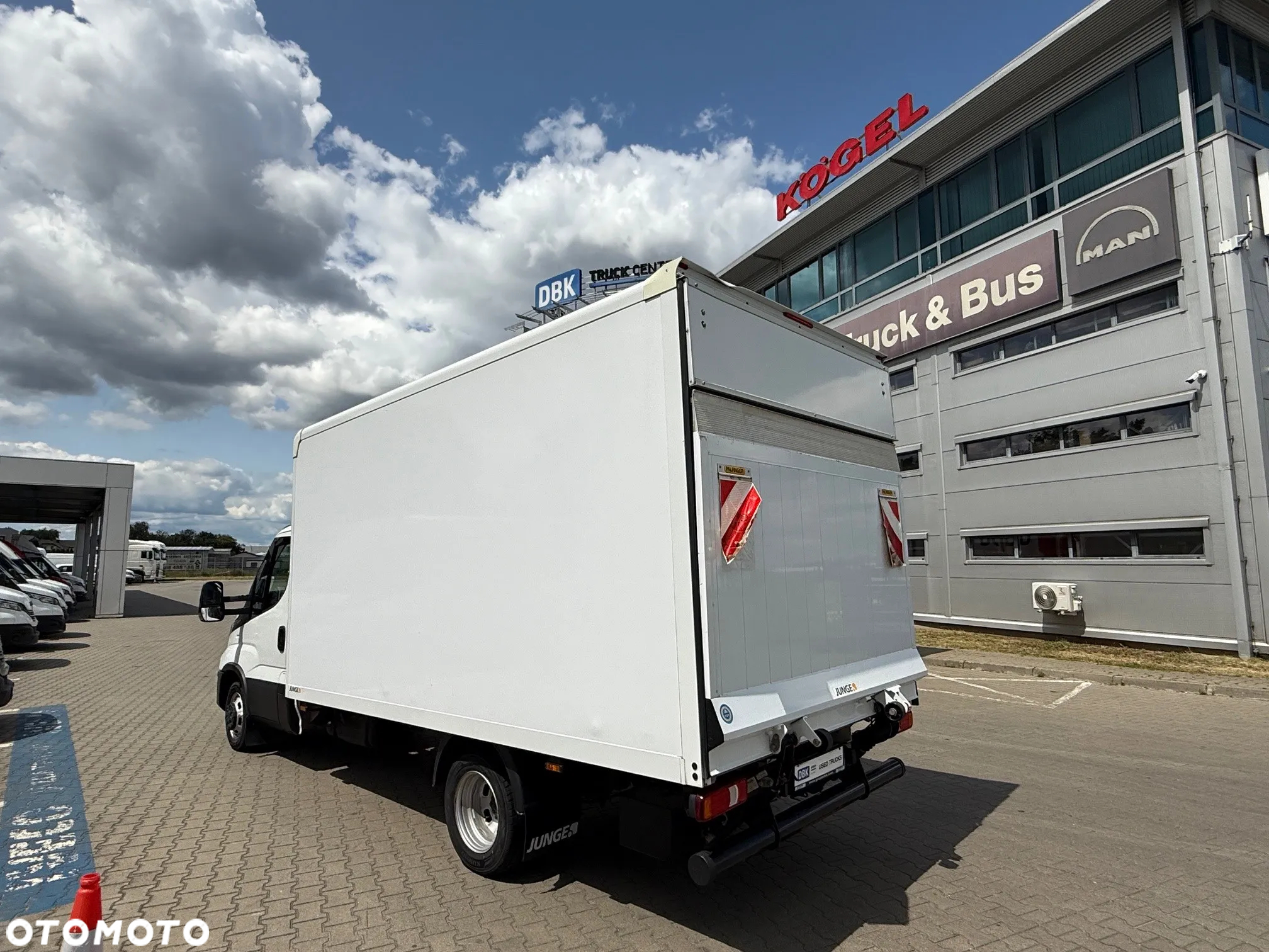Iveco 35C16 - 4