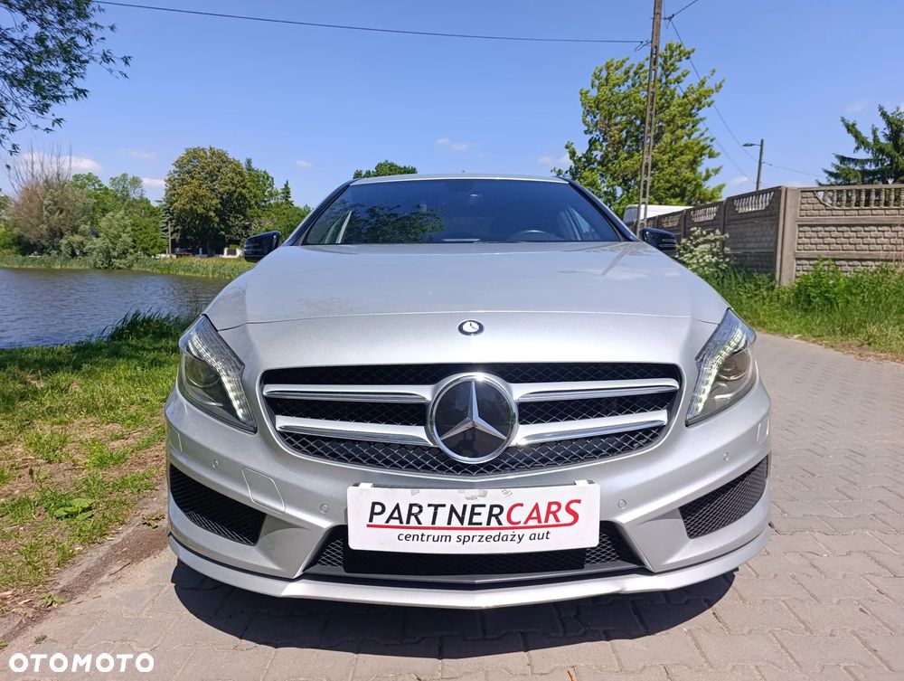 Mercedes-Benz Klasa A 180 7G-DCT AMG Line - 24