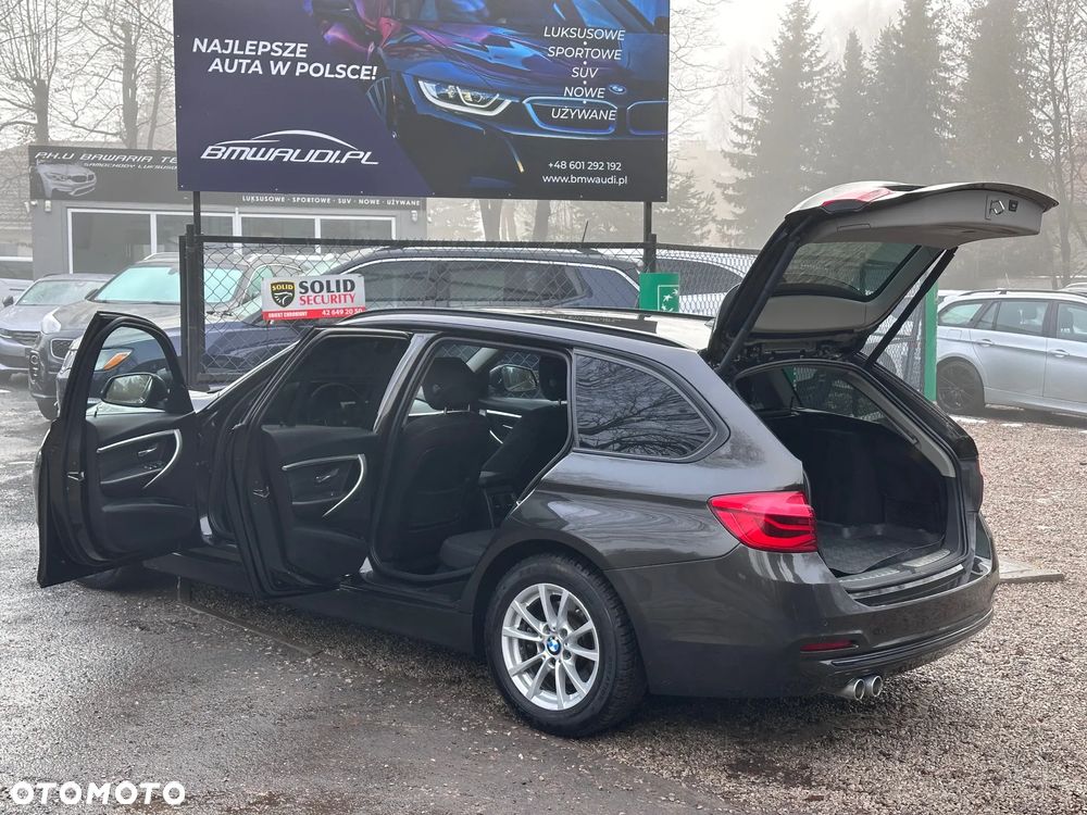 BMW Seria 3 320d Sport Line - 6