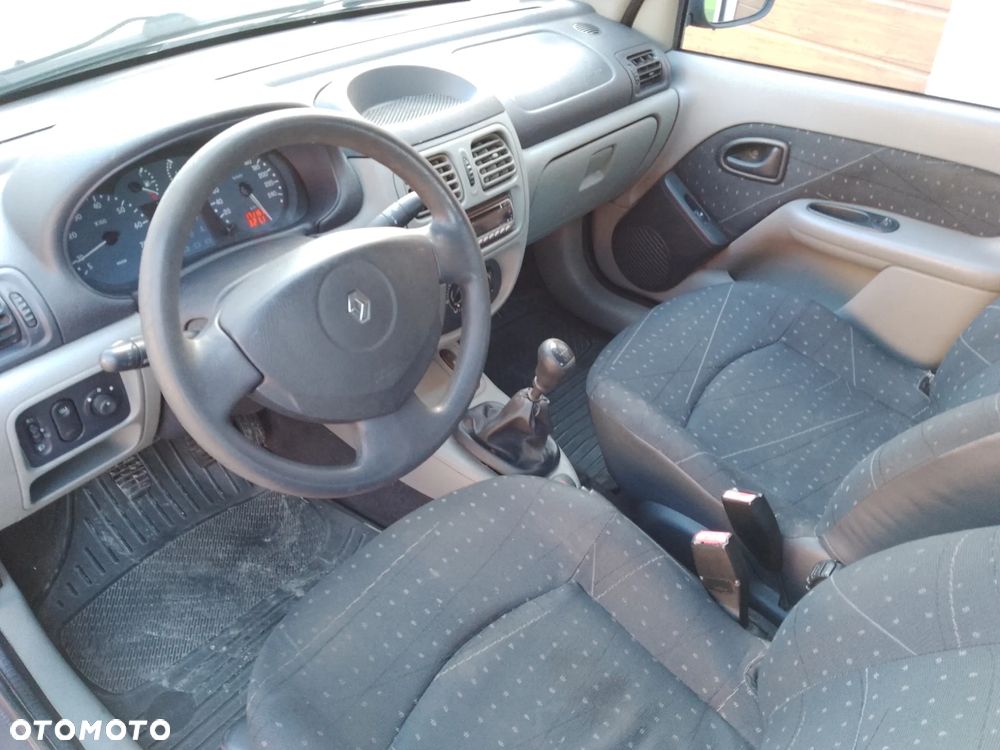 Renault Thalia - 10