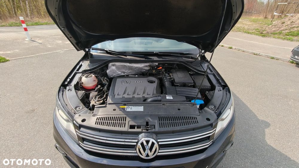 Volkswagen Tiguan 2.0 TDI DPF 4Motion BlueMotion Technology DSG Exclusive - 32