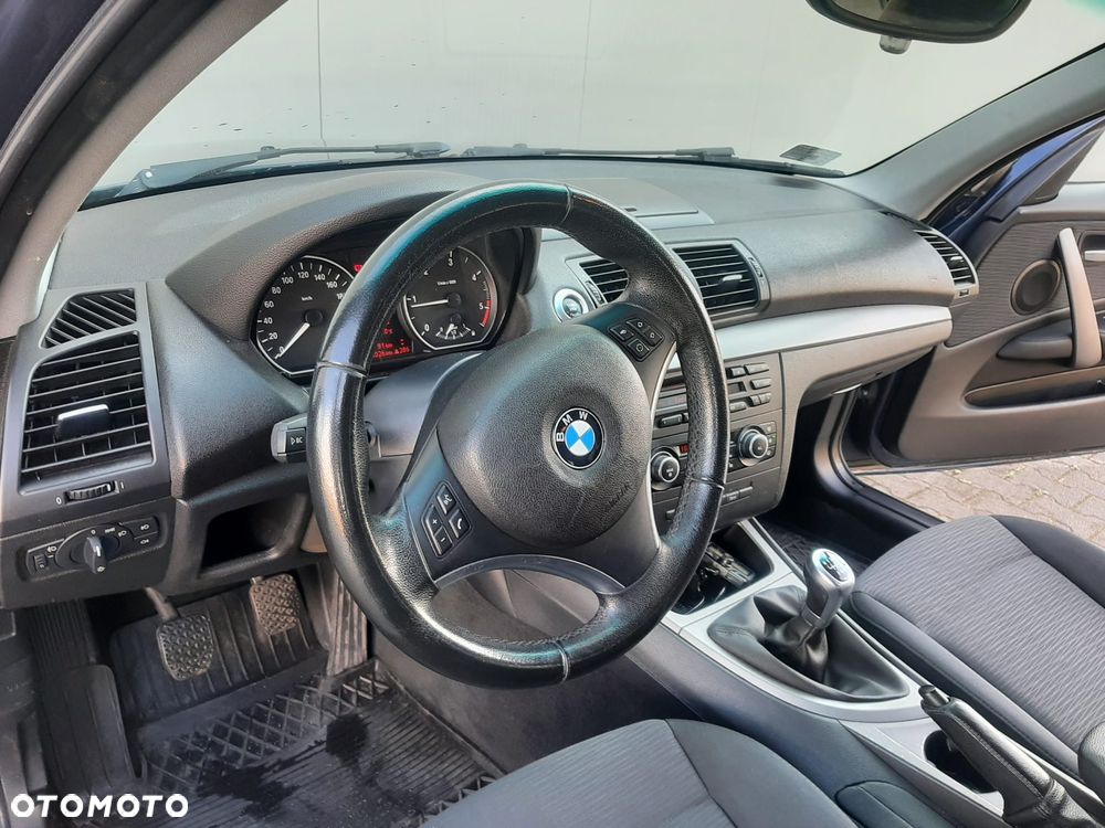 BMW Seria 1 116d EfficientDynamics Edition - 4