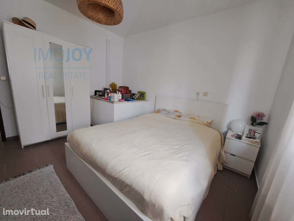 Prédio para Investimento em Casal de Cambra - Grande imagem: 5/23