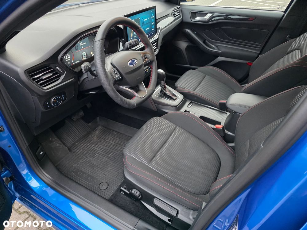 Ford Focus 1.0 EcoBoost mHEV ST-Line X - 16