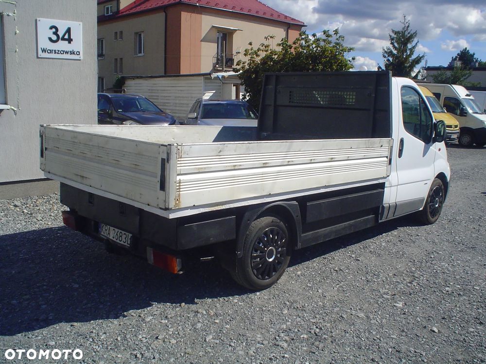 Renault TRAFIC - 5