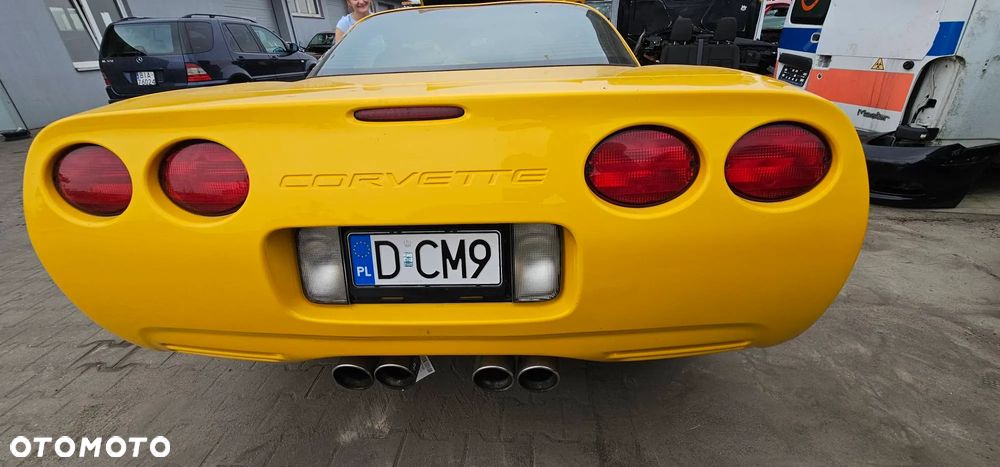 Zderzak tył tylny kompletny Chevrolet Corvette C5 2001 - 3