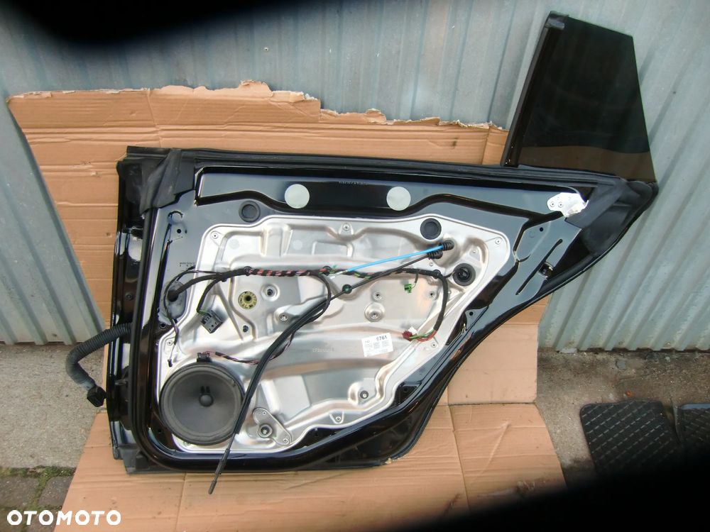 Drzwi prawe Mercedes CLS W218  197 - 4