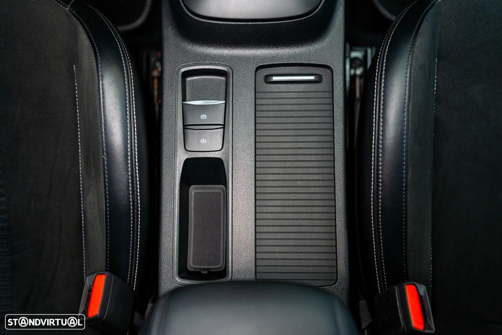 Ford Focus 2.3 EcoBoost S&S ST c/ Pack Estilo - 20