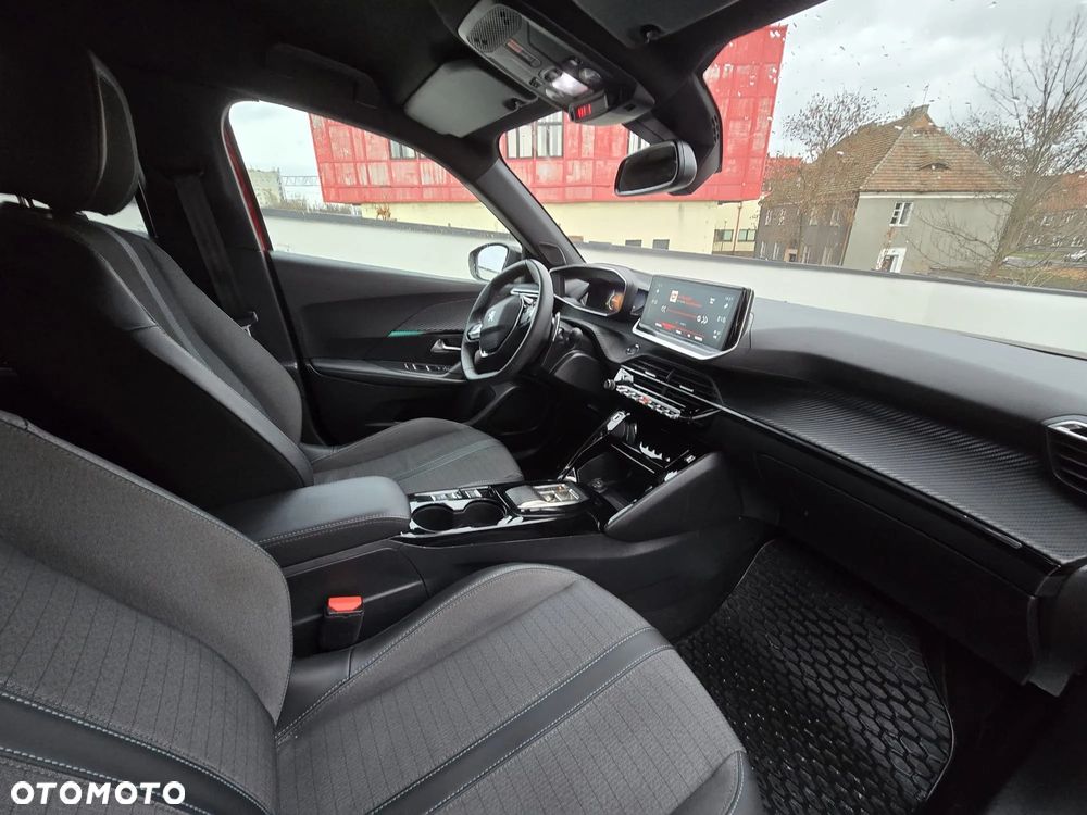 Peugeot 2008 PureTech 130 GT S&S EAT8 - 6