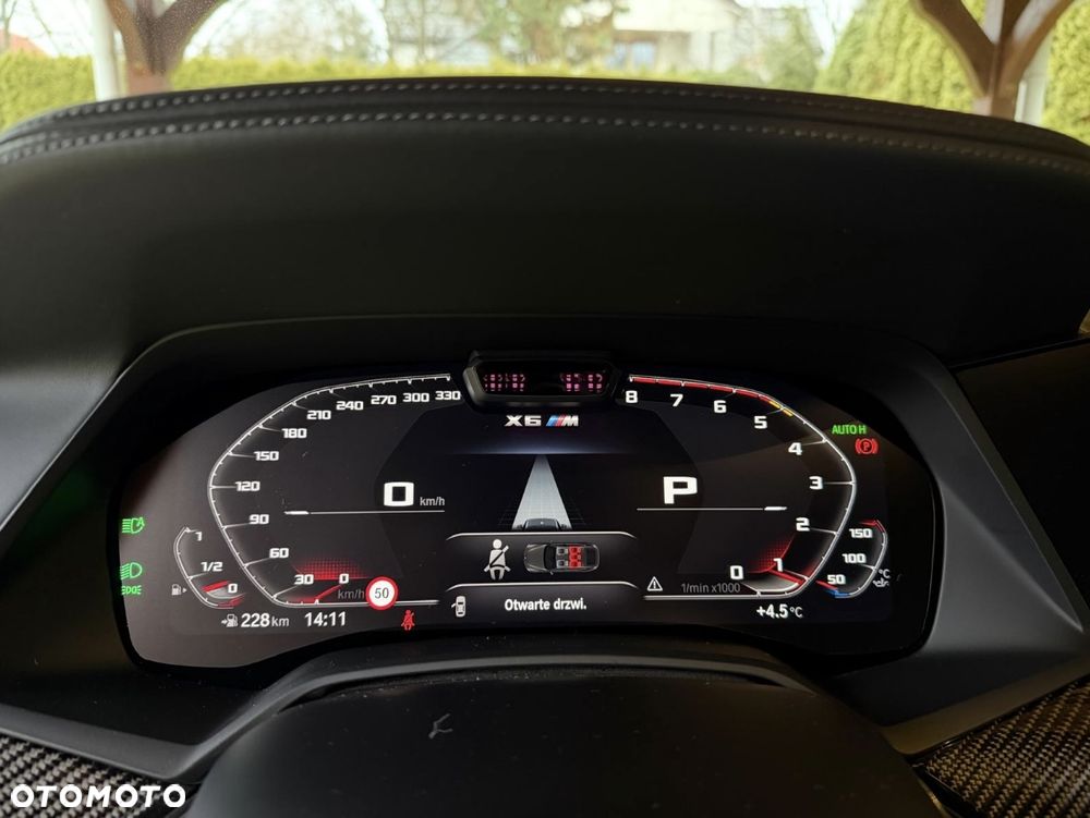 BMW X6M - 21