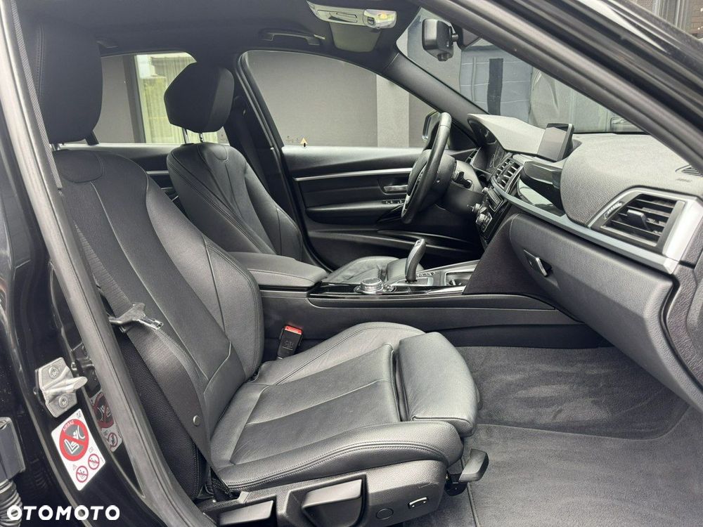 BMW Seria 3 - 25