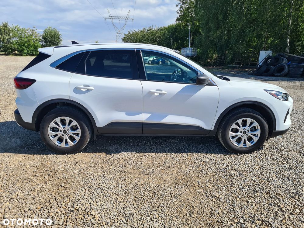 Ford Escape - 10