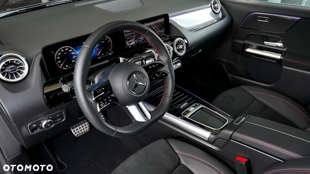 Mercedes-Benz GLA 200 mHEV AMG Line 7G-DCT - 11