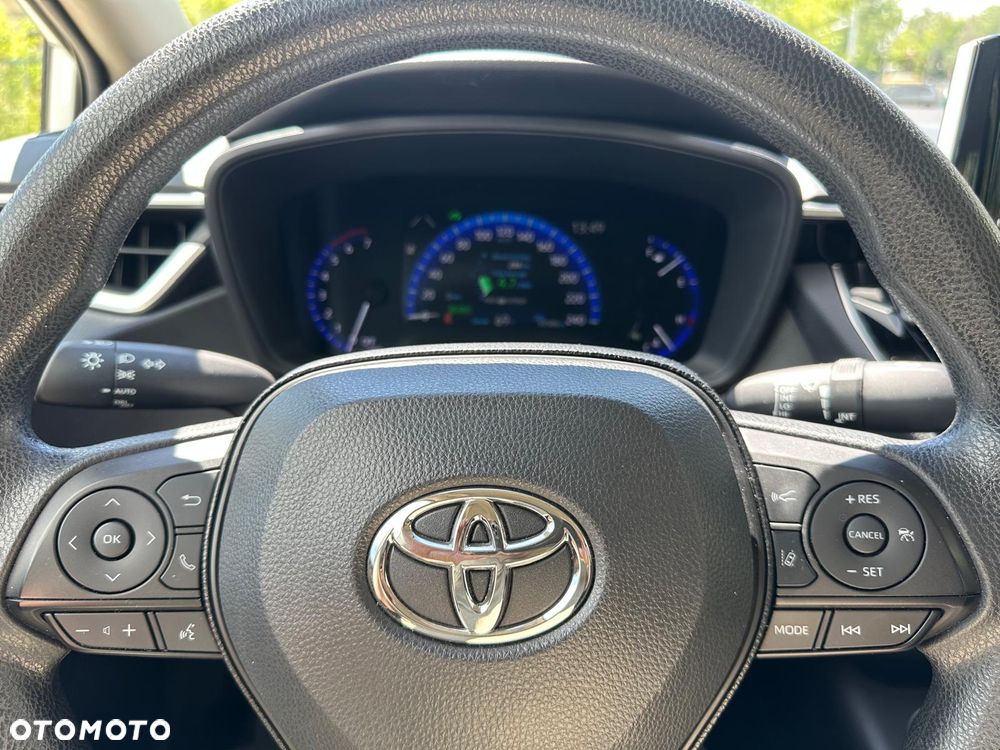 Toyota Corolla - 22