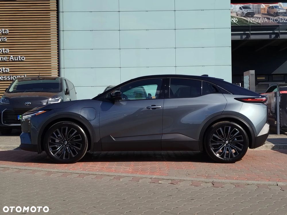 Toyota C-HR+ - 3
