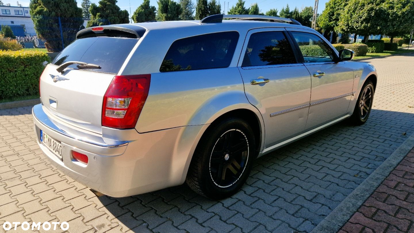 Chrysler 300C - 6
