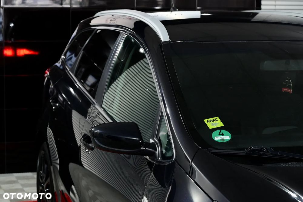 Kia Ceed 1.6 GDI Fifa World Cup Edition - 36