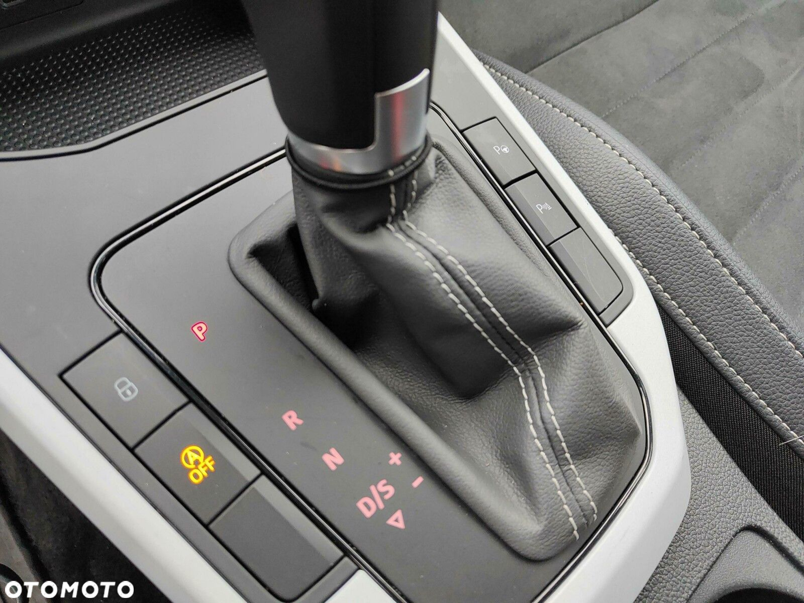 Seat Arona - 17