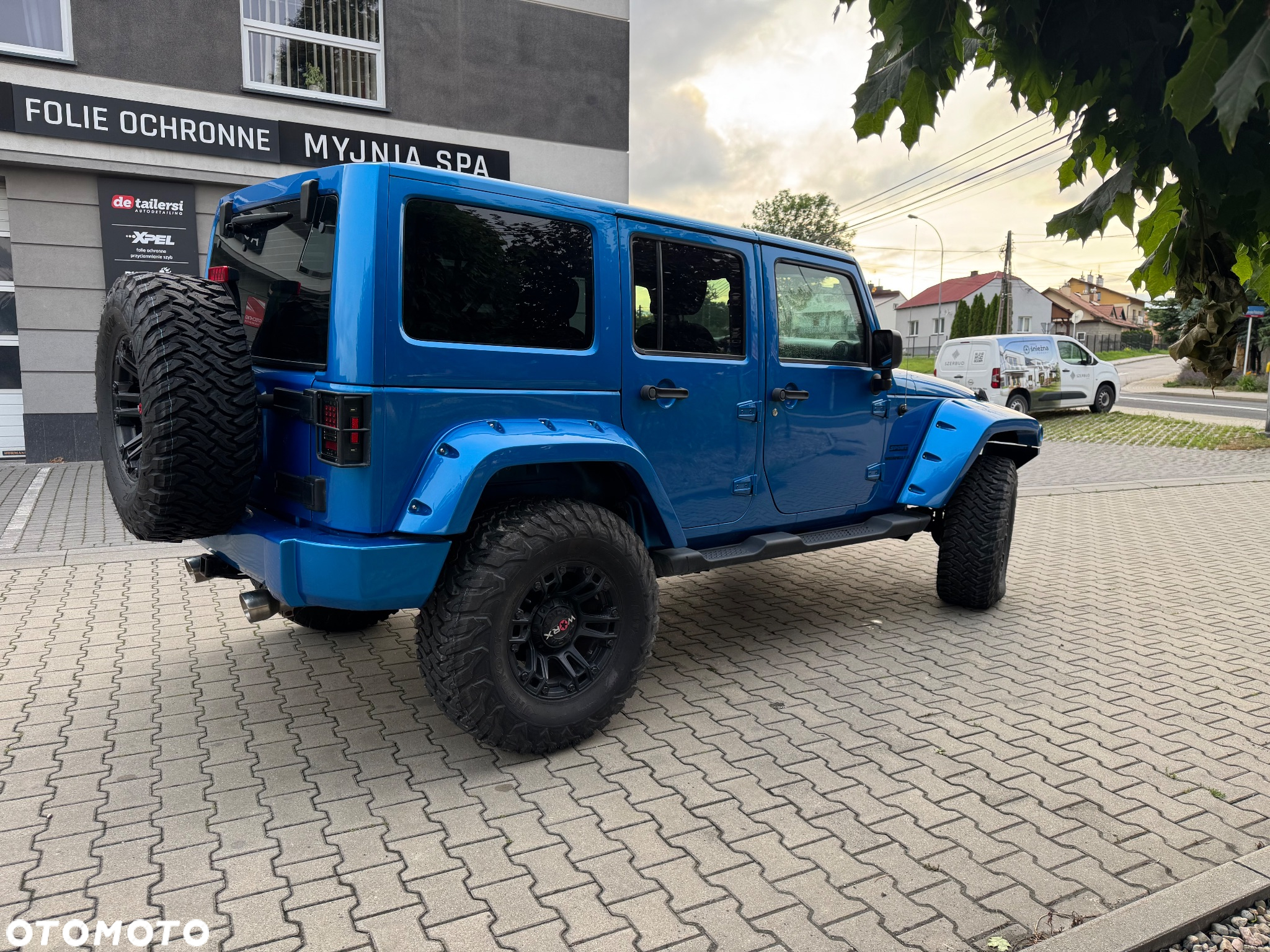 Jeep Wrangler - 22