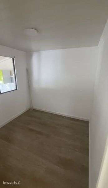 Casa no parque se campisno Fernão Ferro - Grande imagem: 4/9