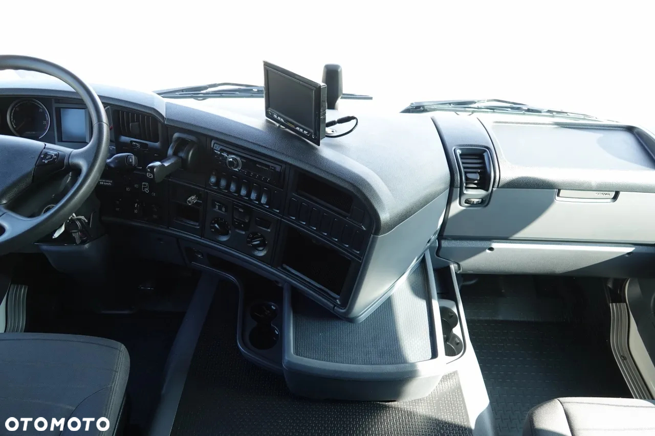 Scania G 320 / 6x2 / FIRANKA- 9 M / + WINDA ZAŁADOWCZA / OŚ PODNOSZONA - 32