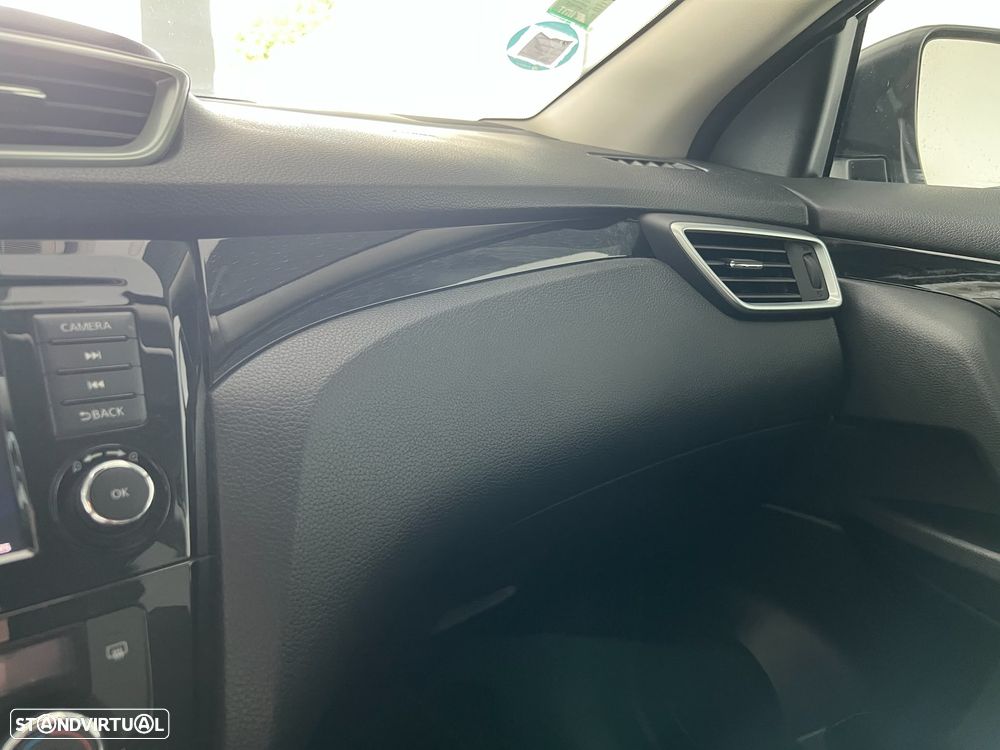 Nissan Qashqai 1.3 DIG-T N-Connecta - 15