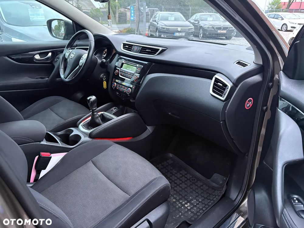 Nissan Qashqai 1.2 DIG-T Acenta EU6 - 11