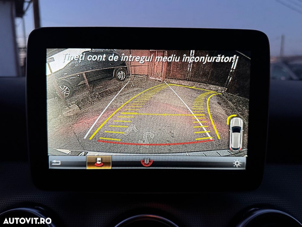 Mercedes-Benz GLA 220 d 4Matic 7G-DCT Activity Edition - 24