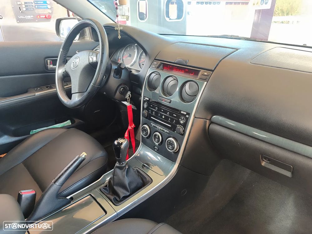 Mazda 6 MZR-CD 2.0 Sport - 4