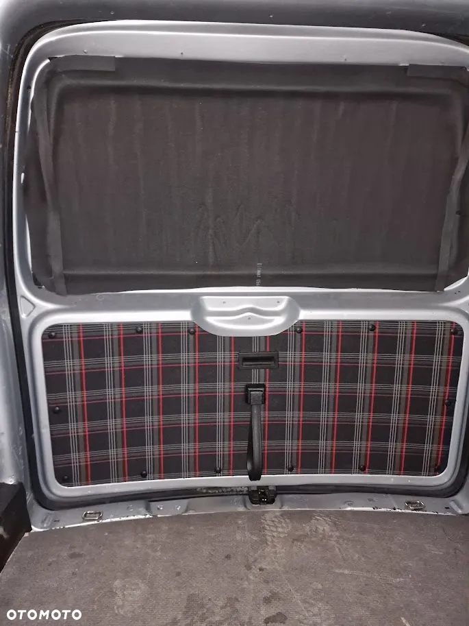 Volkswagen Caddy 2.0 TDI - 17