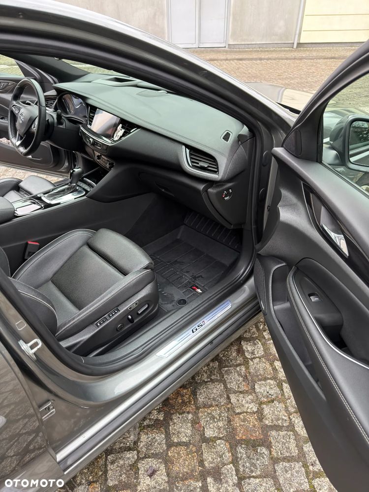 Opel Insignia 2.0 CDTI 4x4 GSi S&S - 15