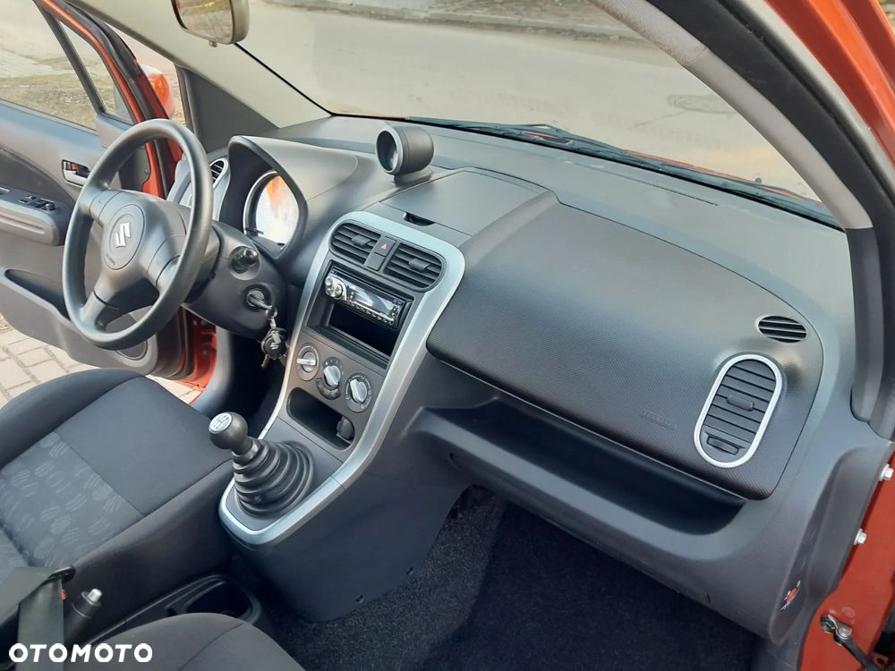 Suzuki Splash 1.0 Comfort - 21