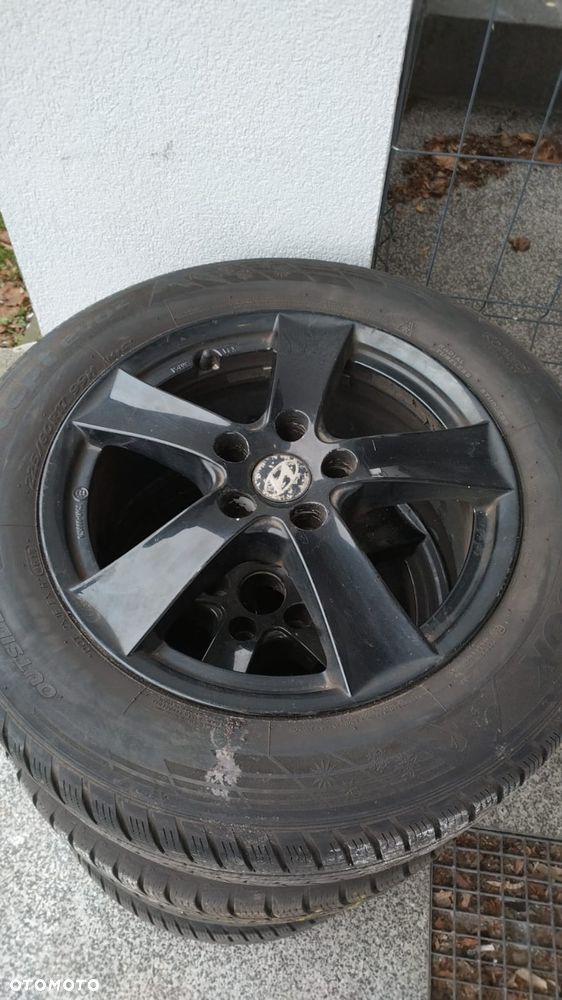 Hyundai Tucson 2.0 CRDI 4WD Automatik Premium - 25