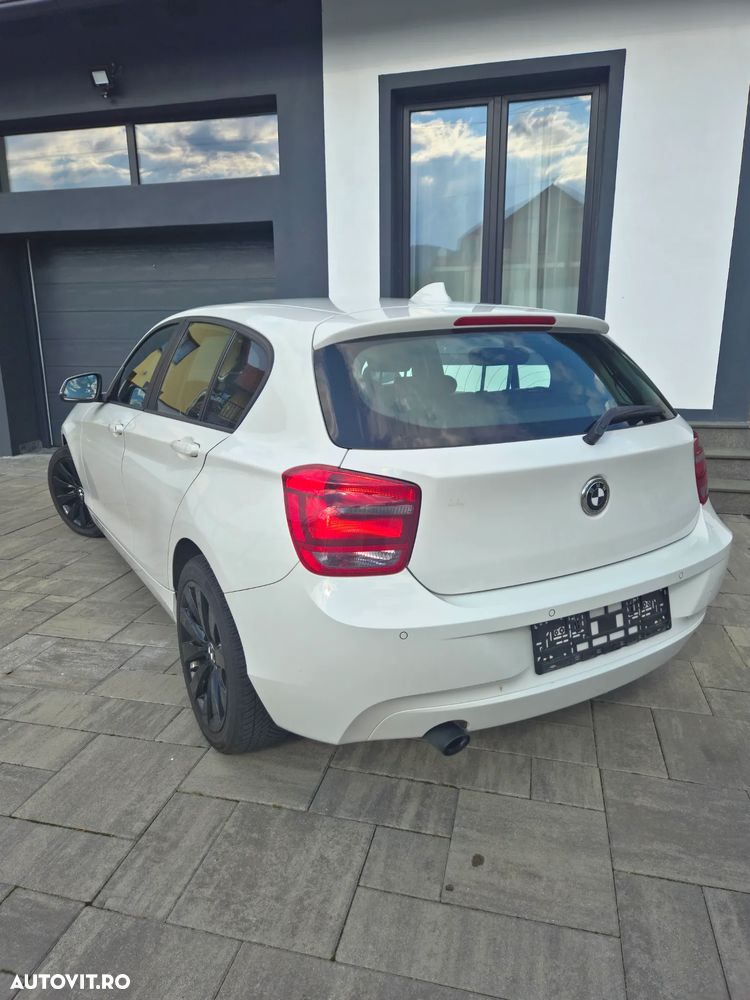 BMW Seria 1 114i - 3